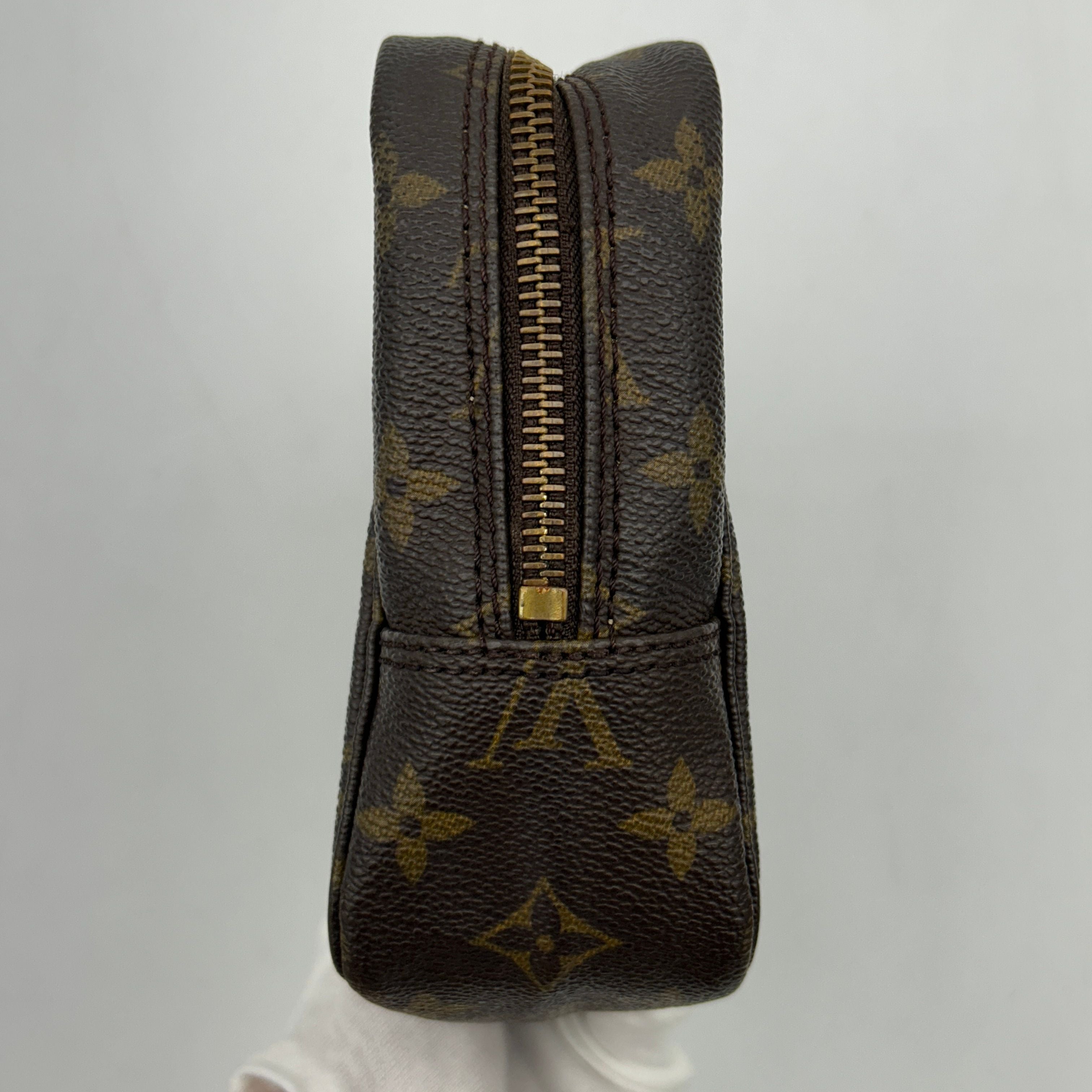 Louis Vuitton Trousse De Toilette Brown Canvas Clutch Bag Louis Vuitton9922sd