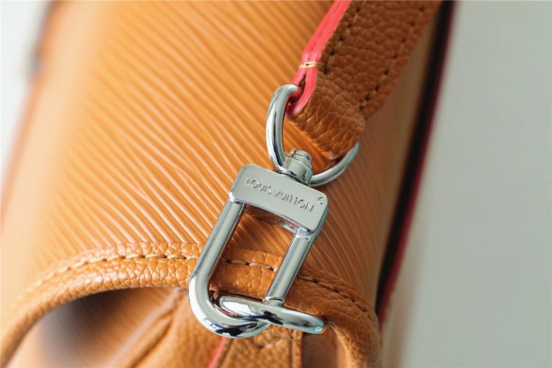 Louis Vuitton Buci Epi Gold Miel Brown For Women,  Shoulder And Crossbody Bags 24.5cm/9.6in Louis Vuitton M59459