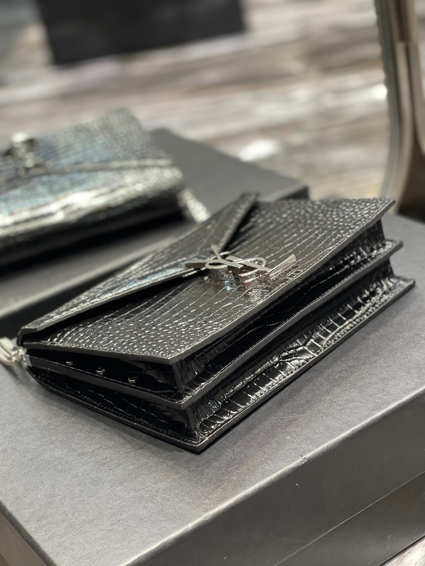 YSSL Cassandra Medium Chain Bag Black For Women 8in/22cm YSL