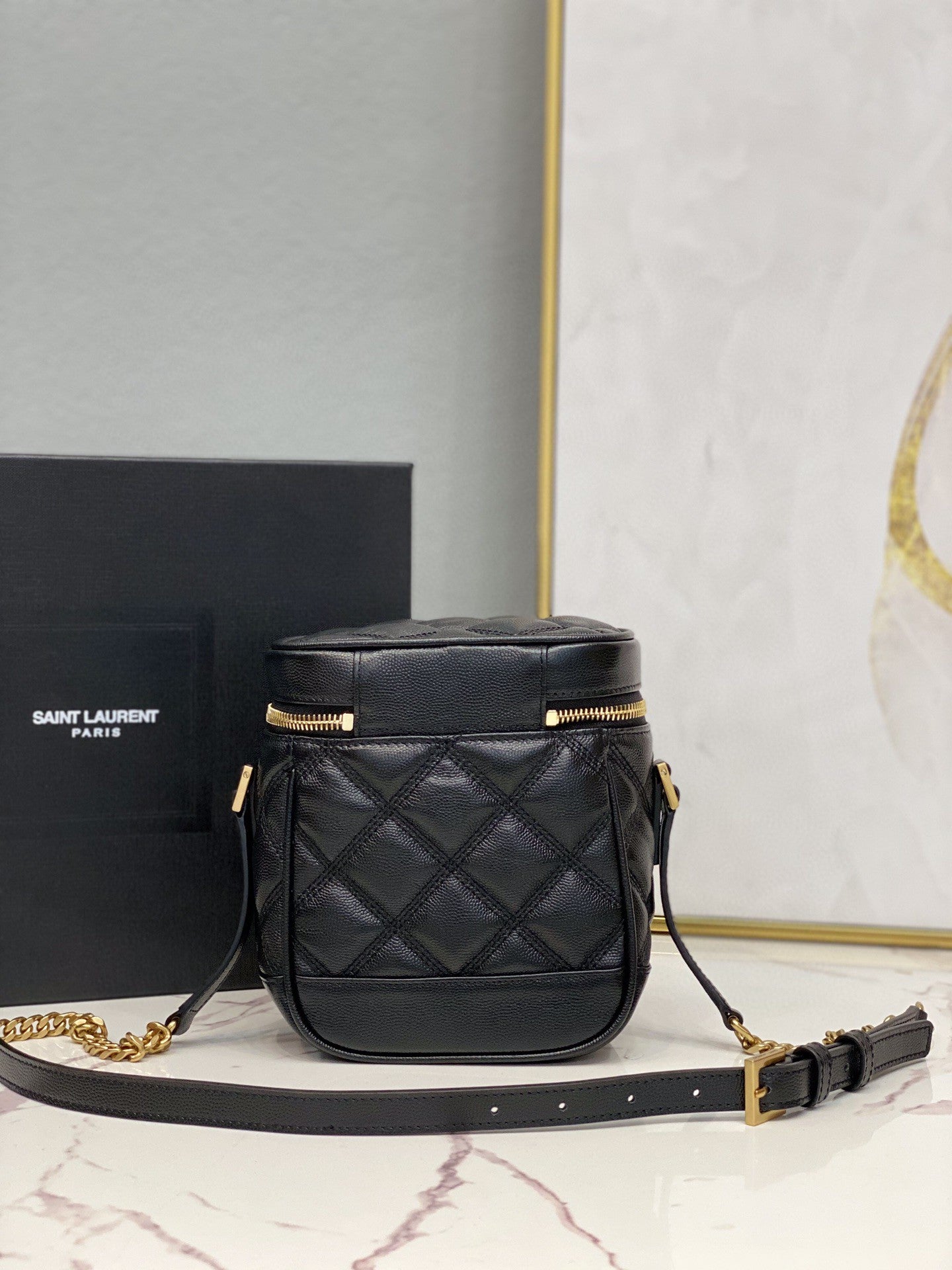 YSSL 80’s Vanity Bag In CarrÃ©-Quilted Grain De Poudre Black For Women 6in/16.5cm YSL 649779DME271000