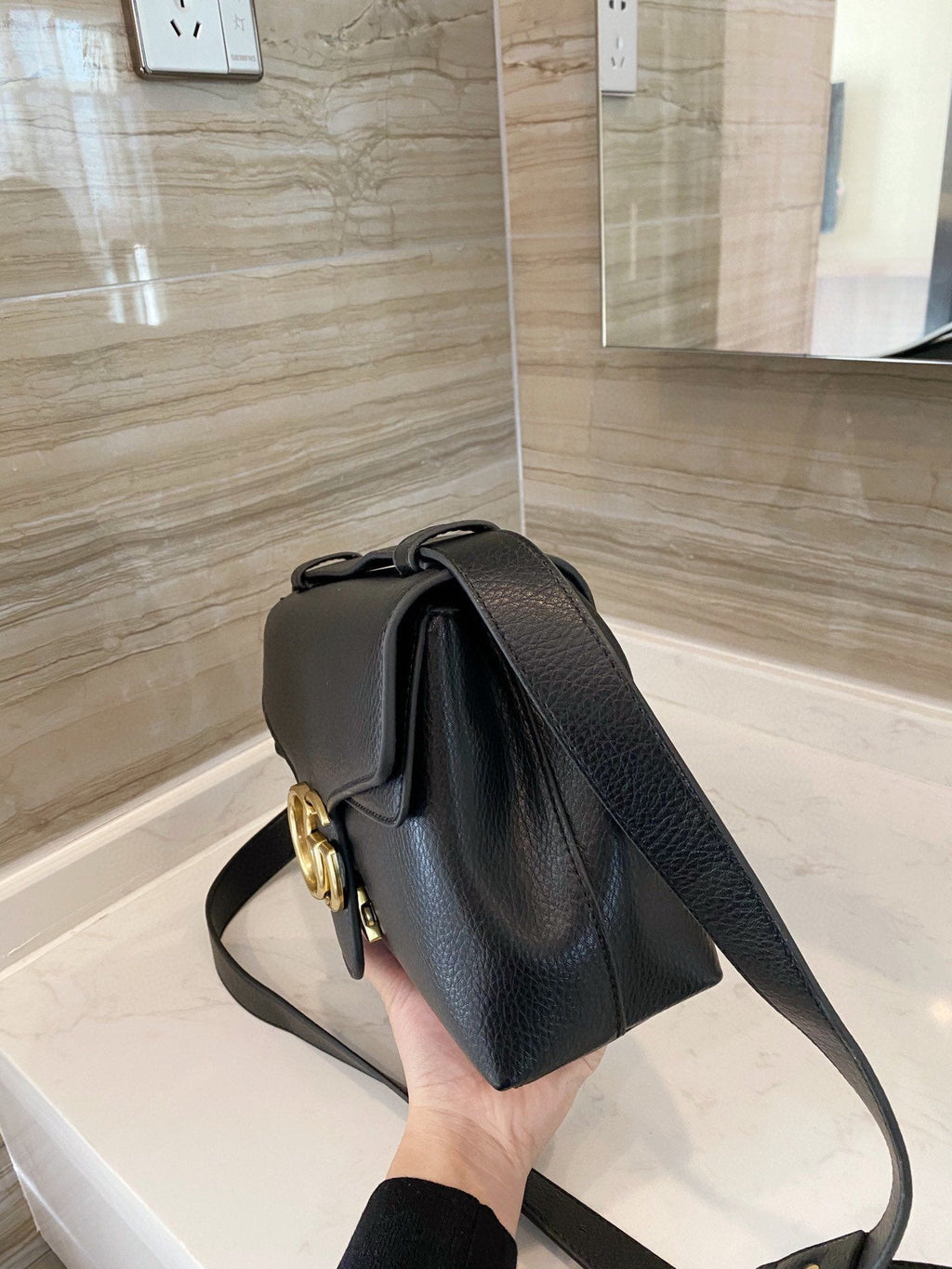 LB - New 1:1 rep  Bags Gucci 210