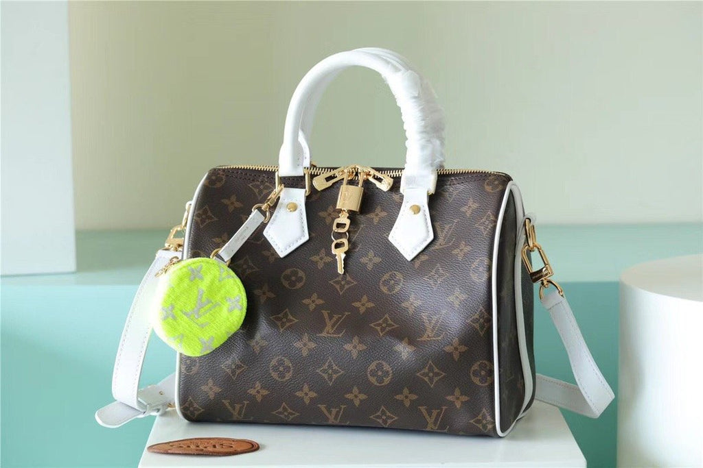Louis Vuitton Speedy Bandoulière Bag 25 Classic Monogram Canvas For Women Brown 9.8in/25cm Louis Vuitton M20754