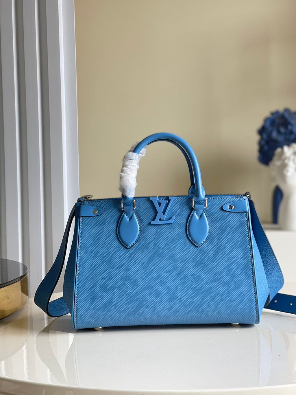 Louis Vuitton Grenelle Tote PM Epi Blue For Women, WomenÃƒÂ¢Ã¢â€šÂ¬Ã¢â€žÂ¢s Handbags, Shoulder And Crossbody Bags 10.6in/27cm Louis Vuitton