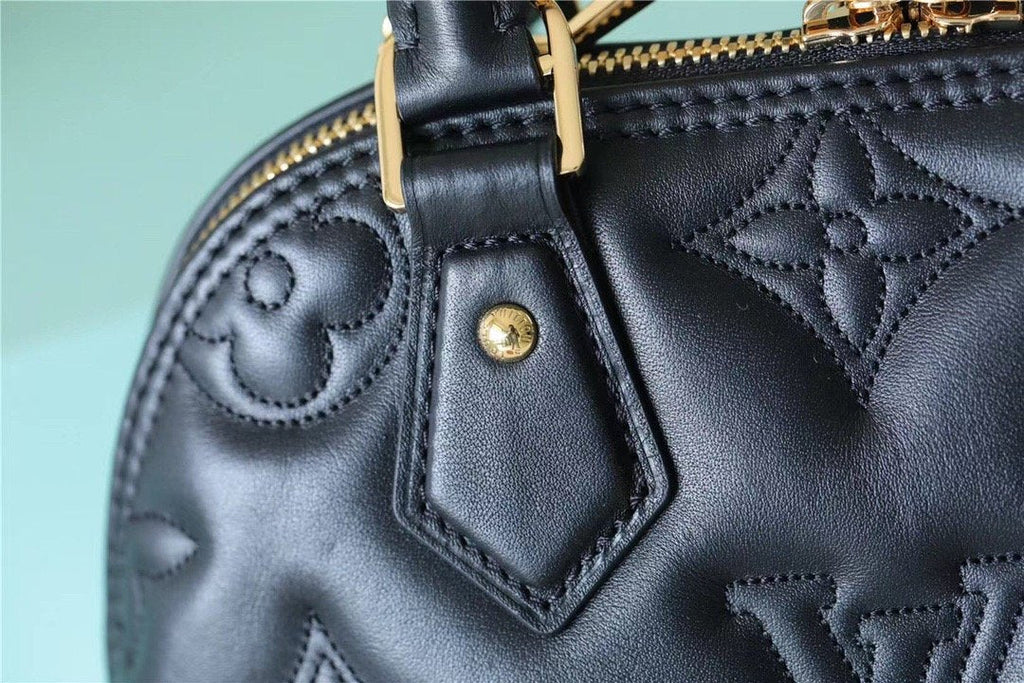 Louis Vuitton Alma Bag Handbags,  Shoulder and Cross Body Bags For Women In Black 9.6in/25cm Louis Vuitton M59793