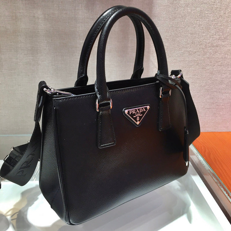 Barnes-Bags - Prada Bags - 802
