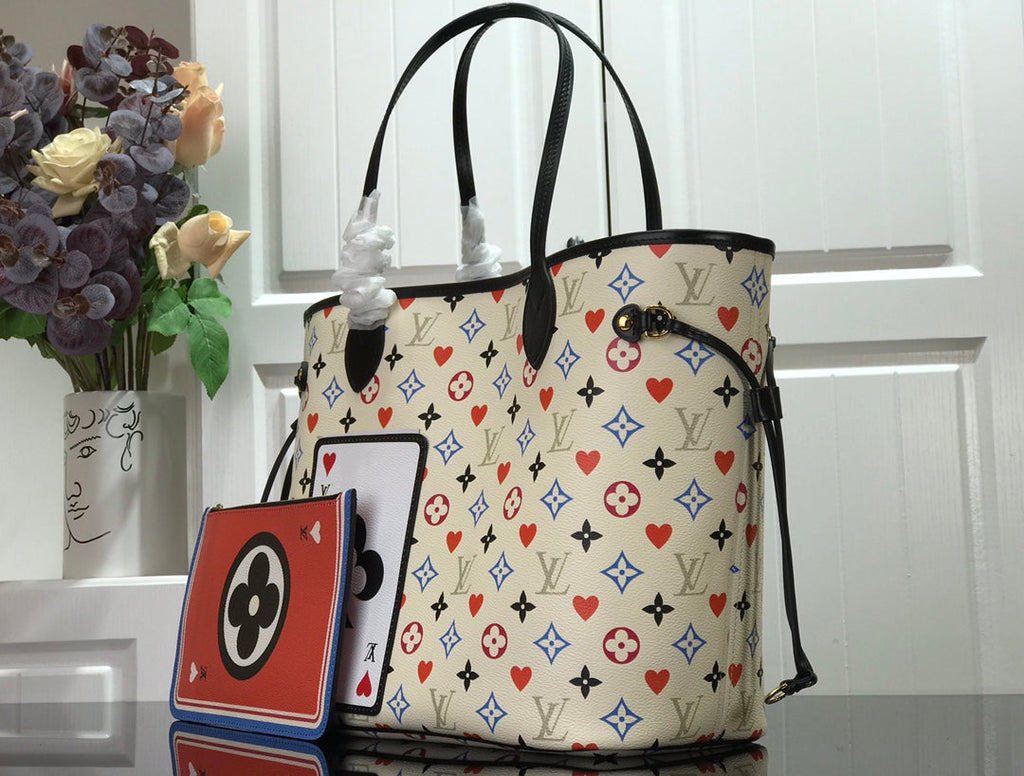 Louis Vuitton Neverfull MM Game On Tote Bag Monogram Canvas White By Nicolas Ghesquiere For Women, Women’s Handbags, Shoulder Bags 12.2in/31cm Louis Vuitton M57462