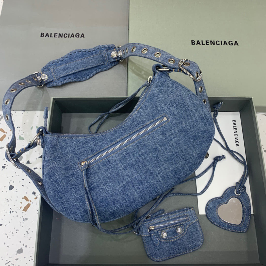 Le Cagole XS Shoulder Bag In Blue Washed, For Women,  Bags 13in/33cm