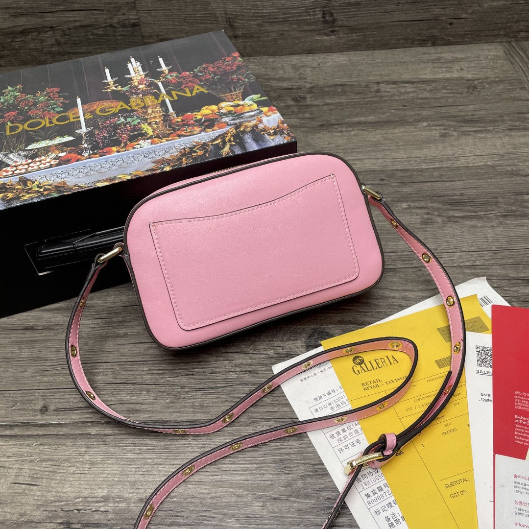 DG Crossbody 3.5 Bag Pink For Women 7.5in/19cm DG Burberry7095AW57680469