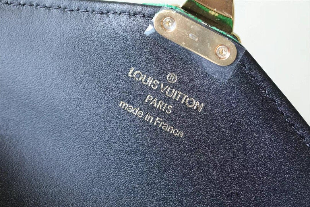 Louis Vuitton Micro Metis Monogram Jacquard Green For Women, Women’s Handbags, Shoulder And Crossbody Bags 5.5in/14cm Louis Vuitton M81127