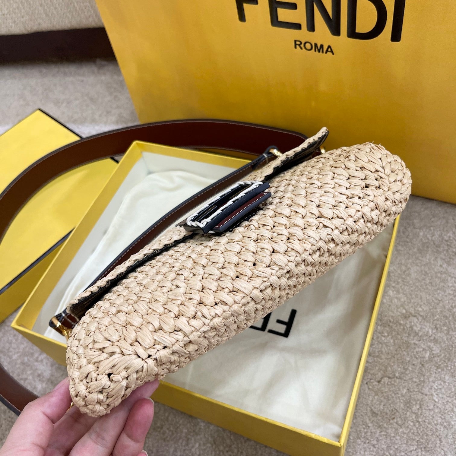 Baguette Woven Straw Red For Women, Handbags, Shoulder And Crossbody Bags 10.2in/26cm FF