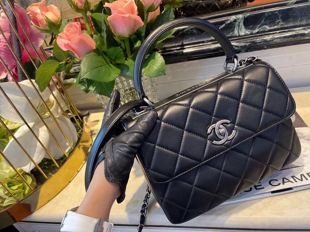 Chanel Classic GlamIap Bag Medal Hardware Black For Women 9.8in/25cm