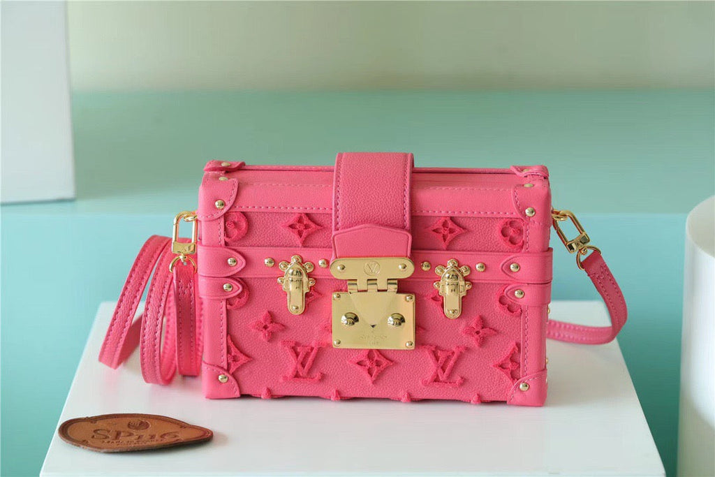 Louis Vuitton Petite Malle Tufted Fluo Pink For Women,  Shoulder And Crossbody Bags 7.9in/20cm Louis Vuitton M20745