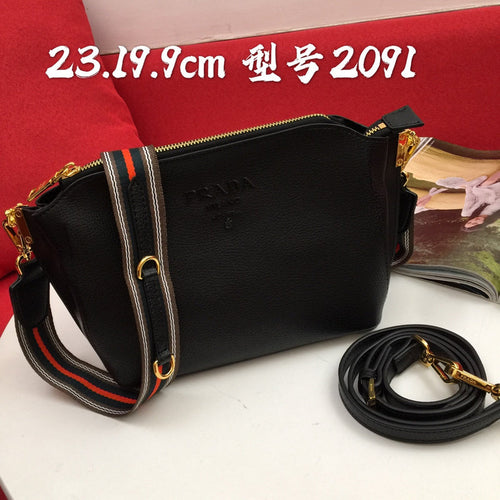 Barnes-Bags - Prada Bags - 964