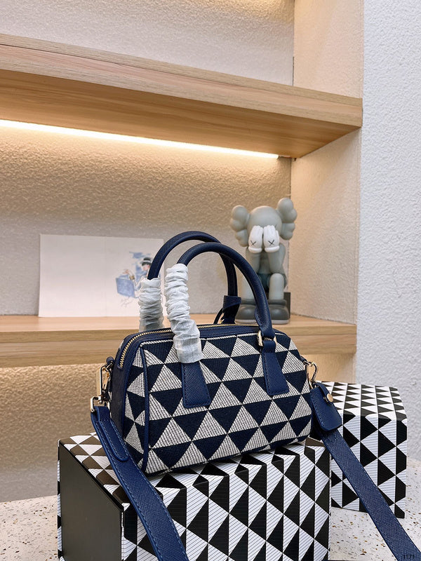 Prada Bags - Luxera Bags - 655