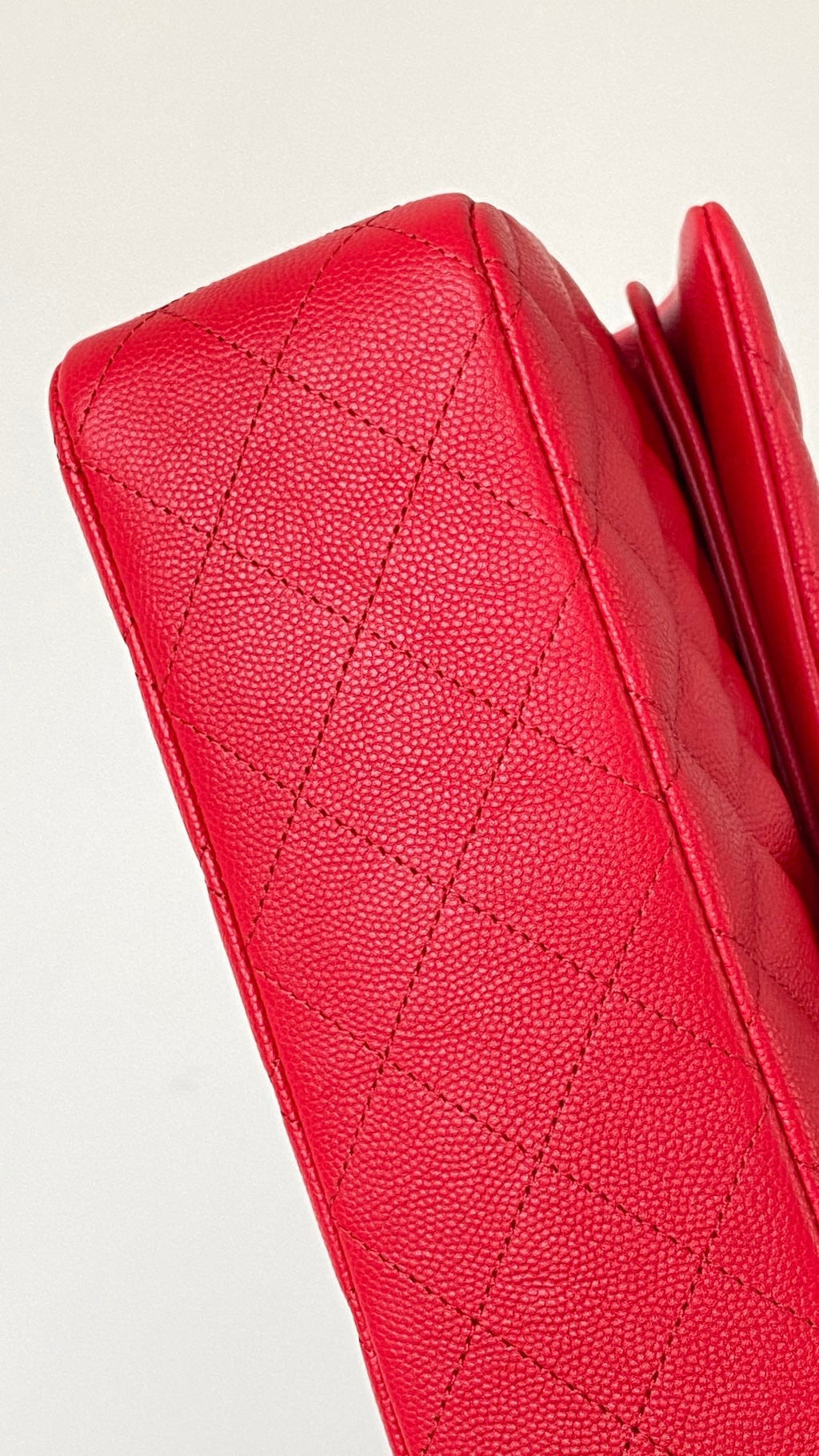 ChanelSmall Classic Handbag Red For Women, Women’s Bags 9.1in/23cm