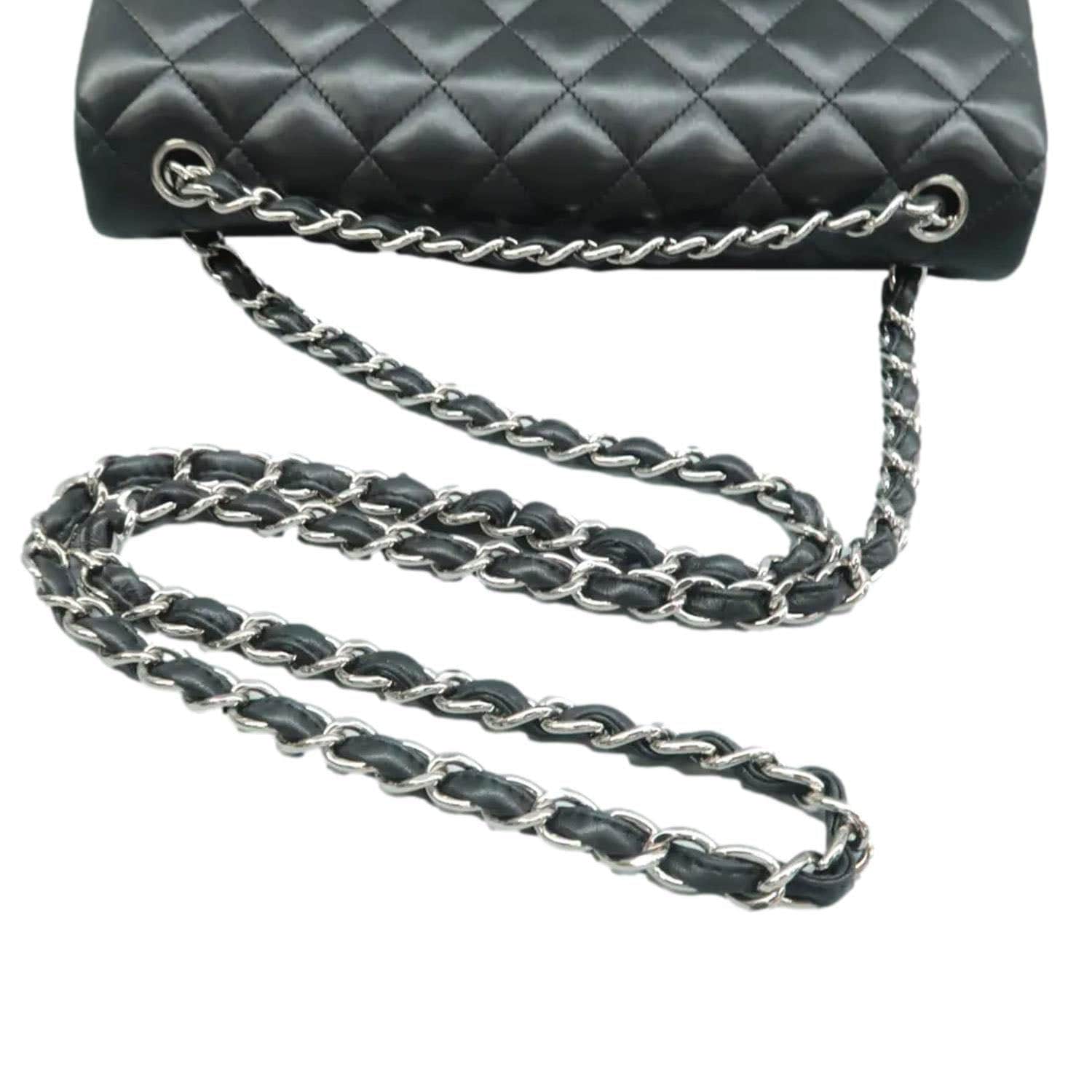 Chanel Jumbo Classic Double Flap Quilted Leather Shoulder Bag Black