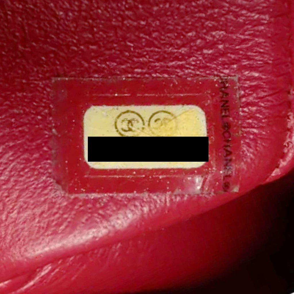 Chanel Jumbo Classic Double Flap Quilted Leather Shoulder Bag Red