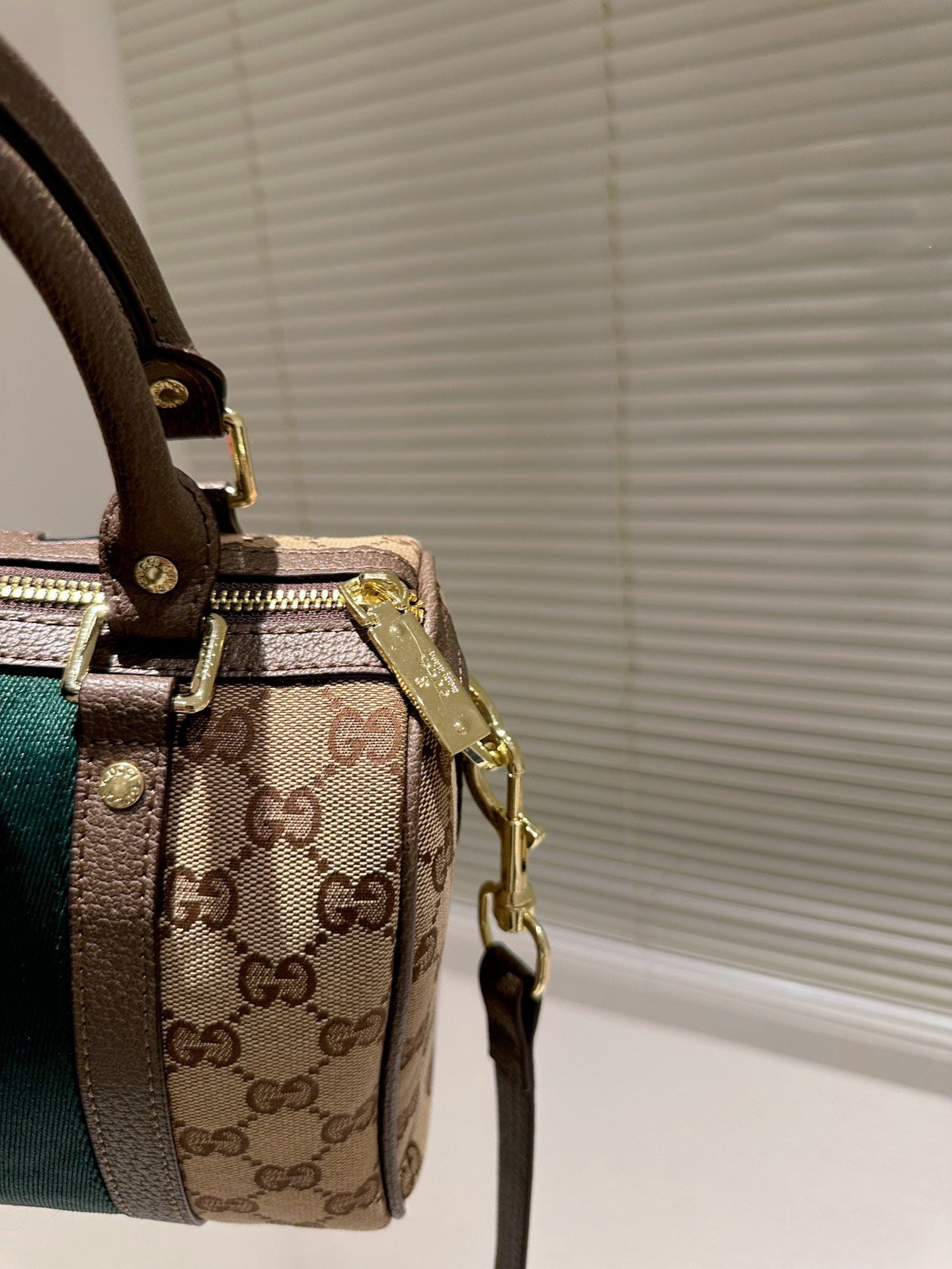 LB - New 1:1 rep  Bags Gucci 523