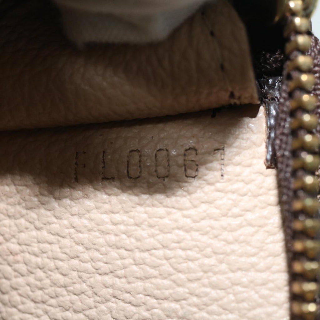 Louis Vuitton Pochette Accessoire  Canvas Clutch Bag