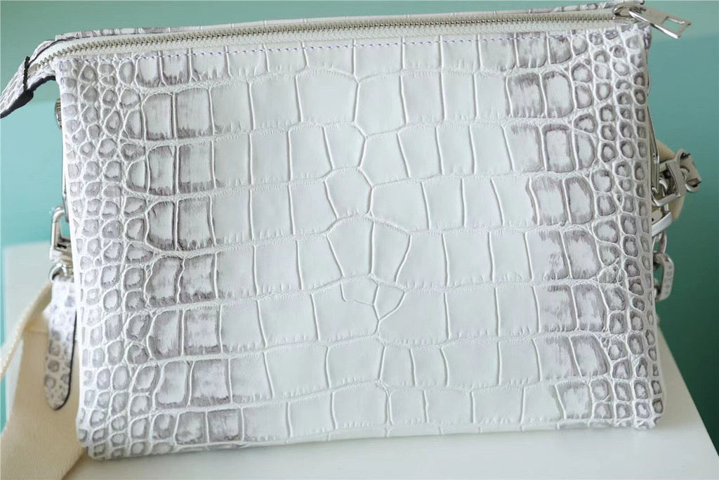 Louis Vuitton Coussin PM High Shiny Alligator White For Women,  Shoulder And Crossbody Bags 10.2n/26cm Louis Vuitton