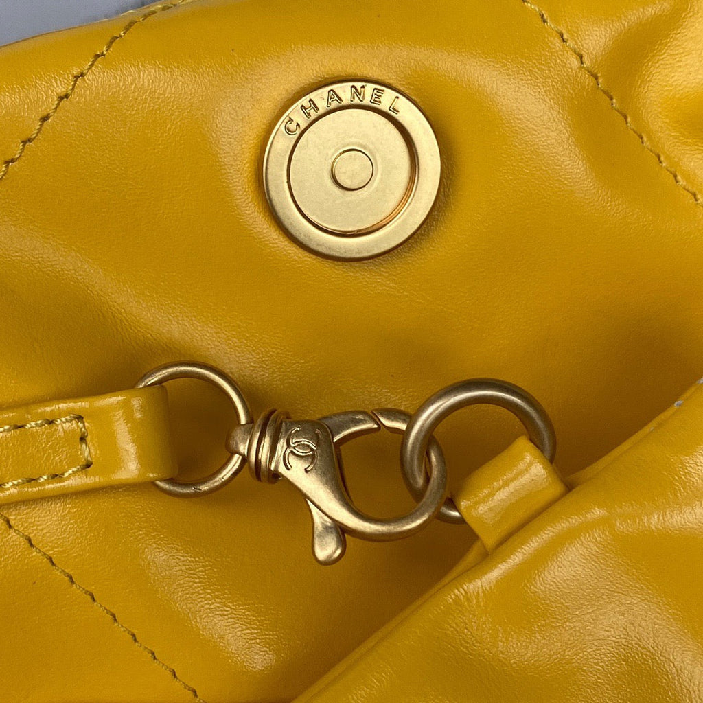 Chanel 22 Handbag Gold Hardware Shiny Yellow For Women Handbags, Shoulder Bags 16.5in/38cm AS3261