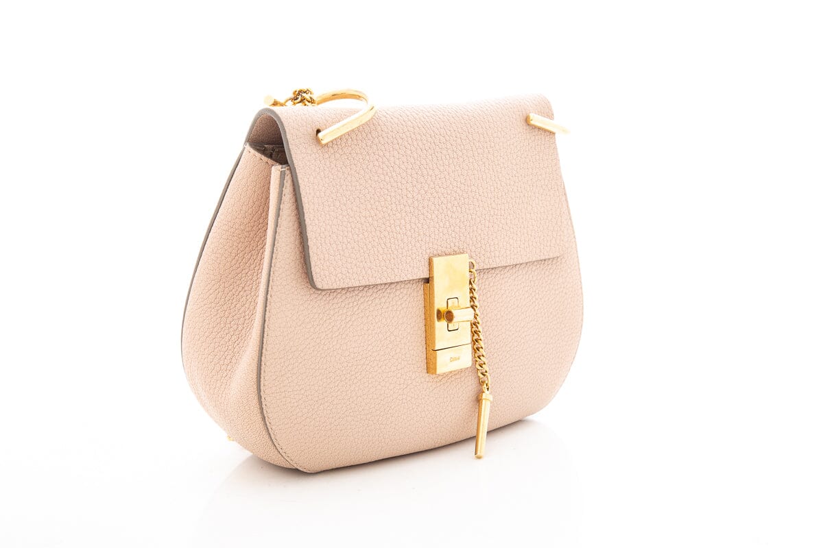 Chaneloe Pink Grained Lambskin Drew Shoulder Handbag