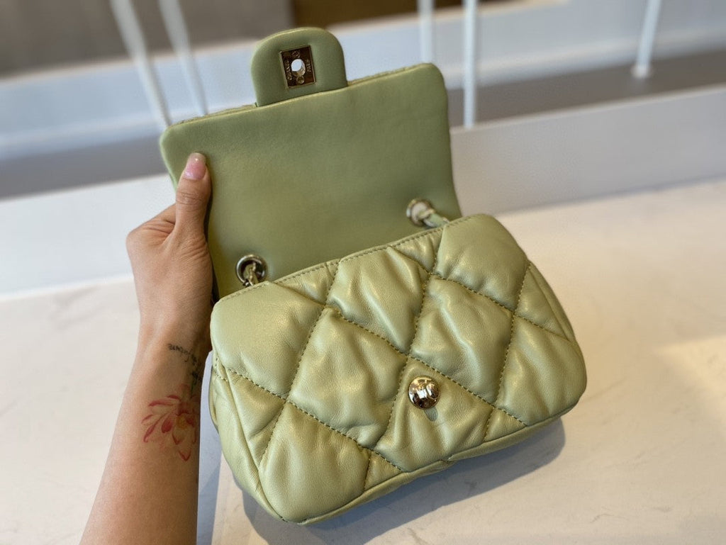 ChanelSmall GlamIap Bag Gold Hardware Green For Women Handbags, Shoulder Bags 7.5in/19cm AS2232