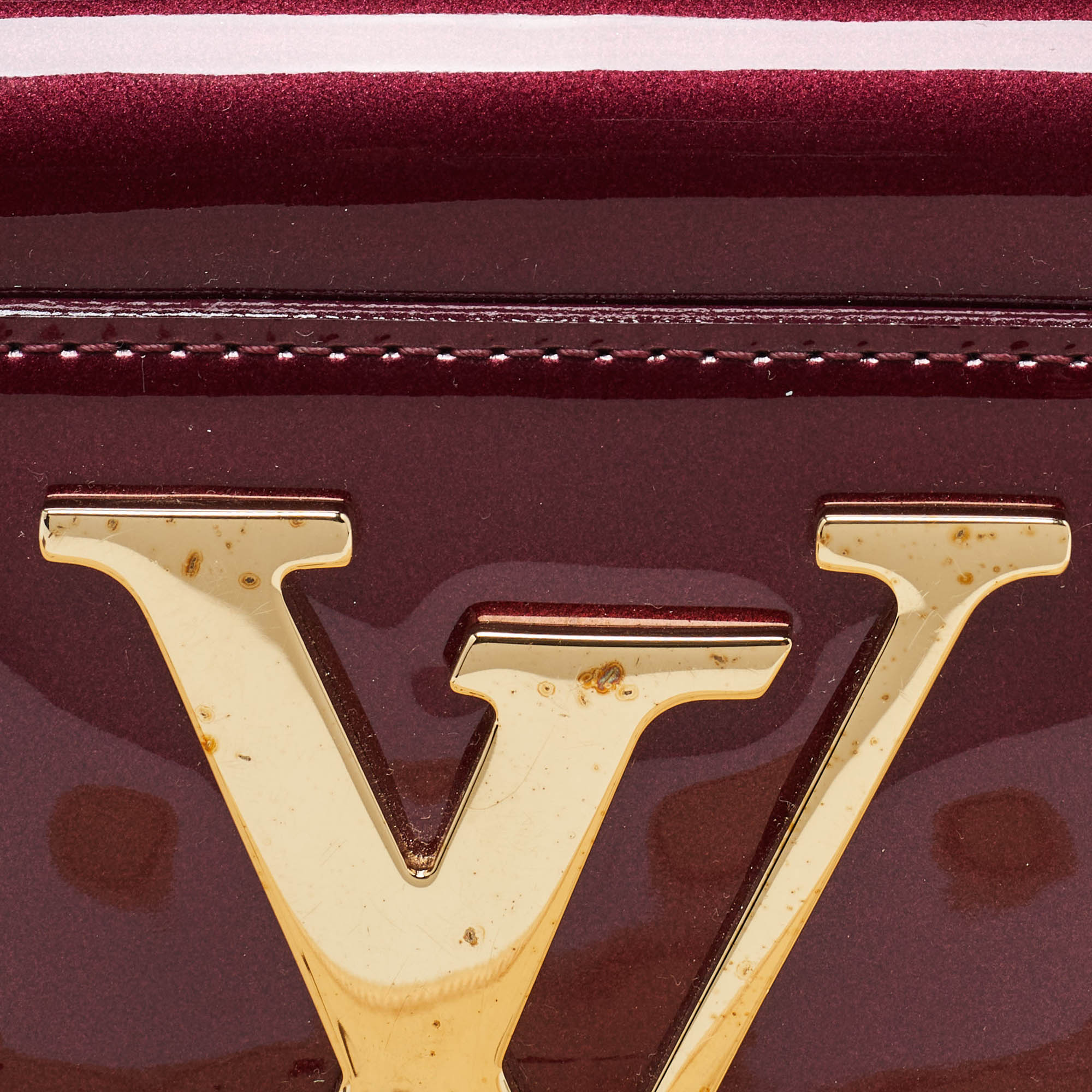Louis Vuitton Rouge Fauviste Vernis Sobe Clutch