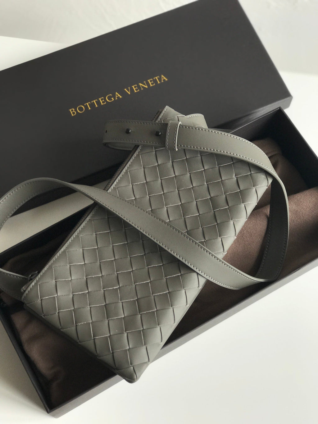 Bottega Veneta Crossbody Bag Gray, For Women, Bags 10.2in/26cm