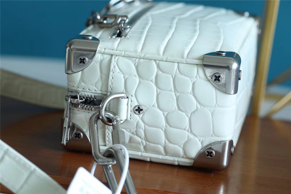 Louis Vuitton Mini Soft Trunk CrocoGLAMIlian White For Men, Bags, Shoulder And Crossbody Bags 7.2in/18.5cm Louis Vuitton N98495