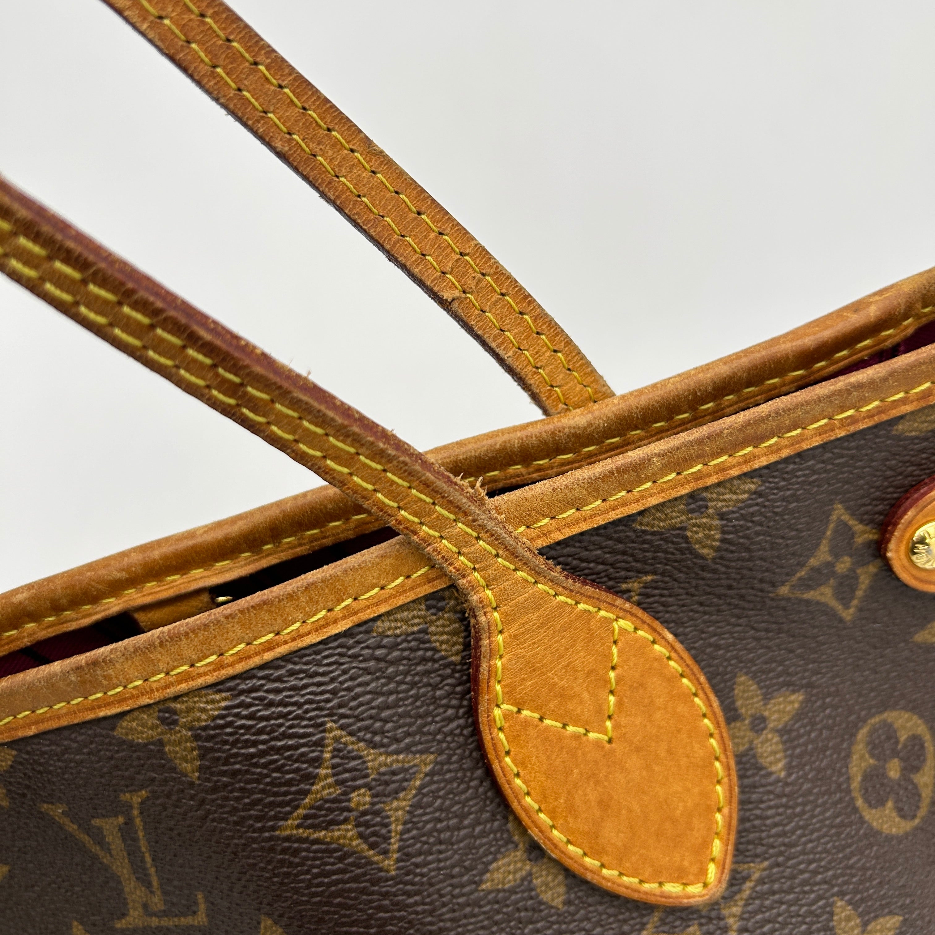 Louis Vuitton Neverfull MM Monogram Brown Shoulder Tote Bag