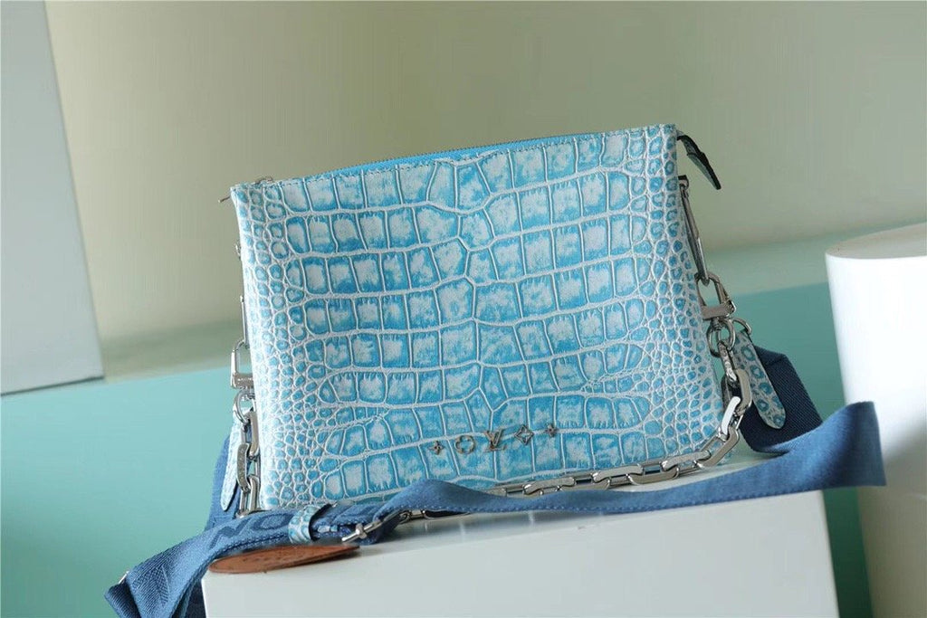 Louis Vuitton Coussin PM High Shiny Alligator Light Blue For Women,  Shoulder And Crossbody Bags 10.2n/26cm Louis Vuitton 