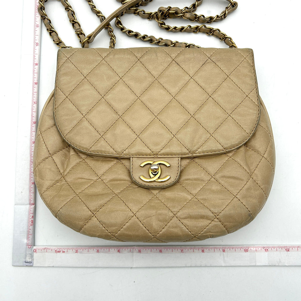 CHANEL Glazed Calfskin Quilted Bubble CC Flap Crossbody Bag  LA19636