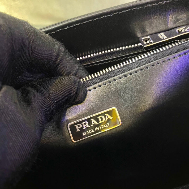 Prada Bags - Luxera Bags - 041