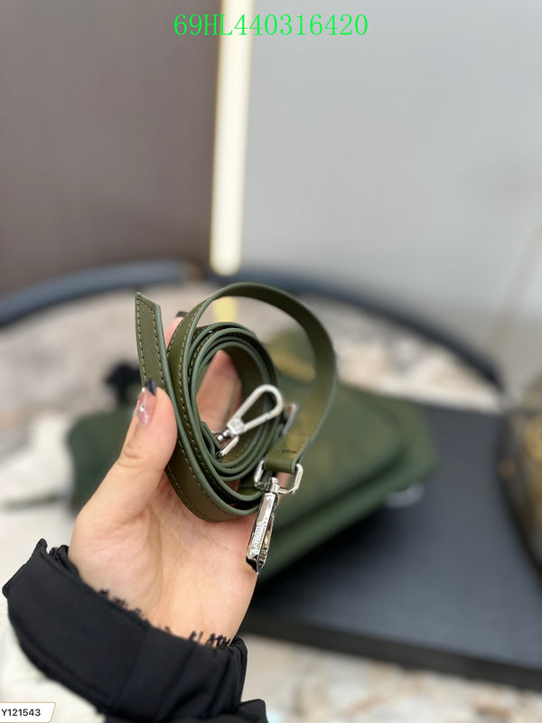 Prada Bags - The Luxera Bags  459