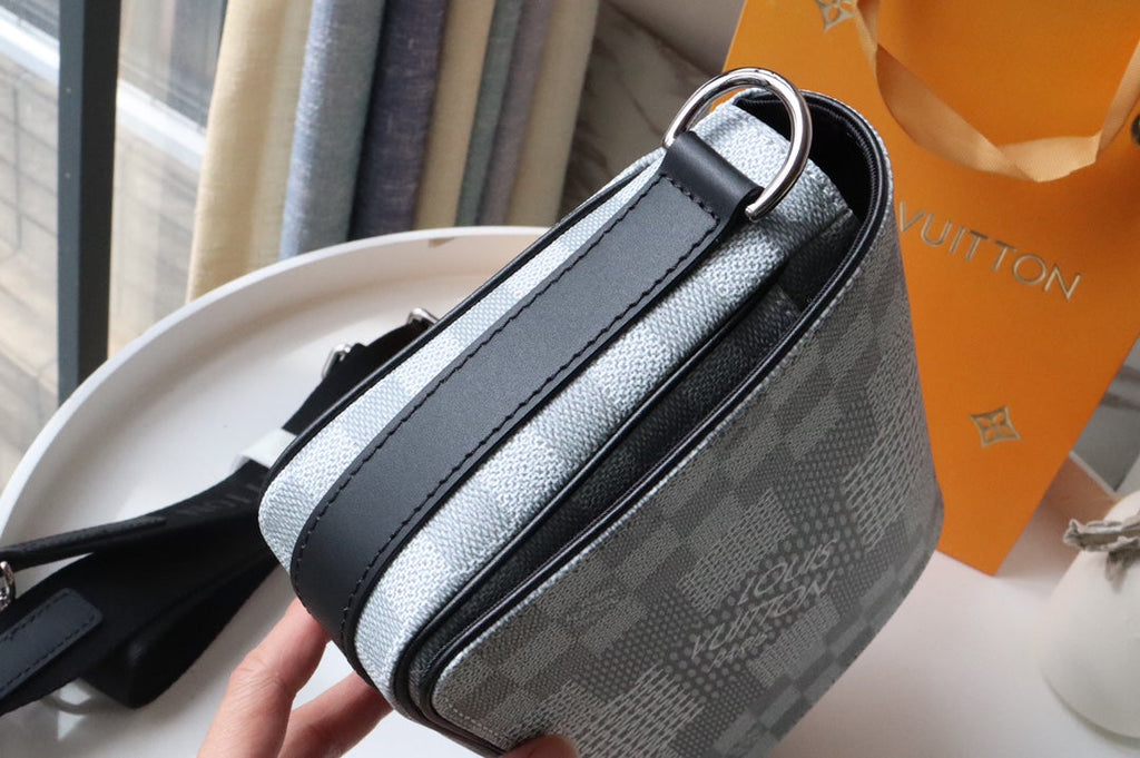 Louis Vuitton Studio Messenger Damier Graphite Plaster For Men, Bags, Shoulder And Crossbody Bags 9.3in/25.3cm Louis Vuitton N50014