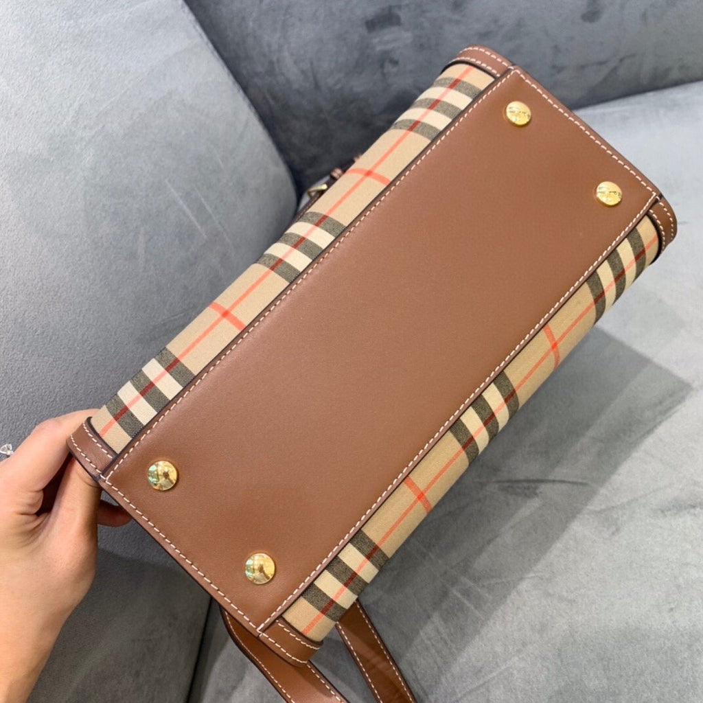 Mini Vintage Archive Beige For Women, WomenÃ¢â‚¬â„¢s Bags, Shoulder And Crossbody Bags 10.2in/ 26cm BUR 80246851