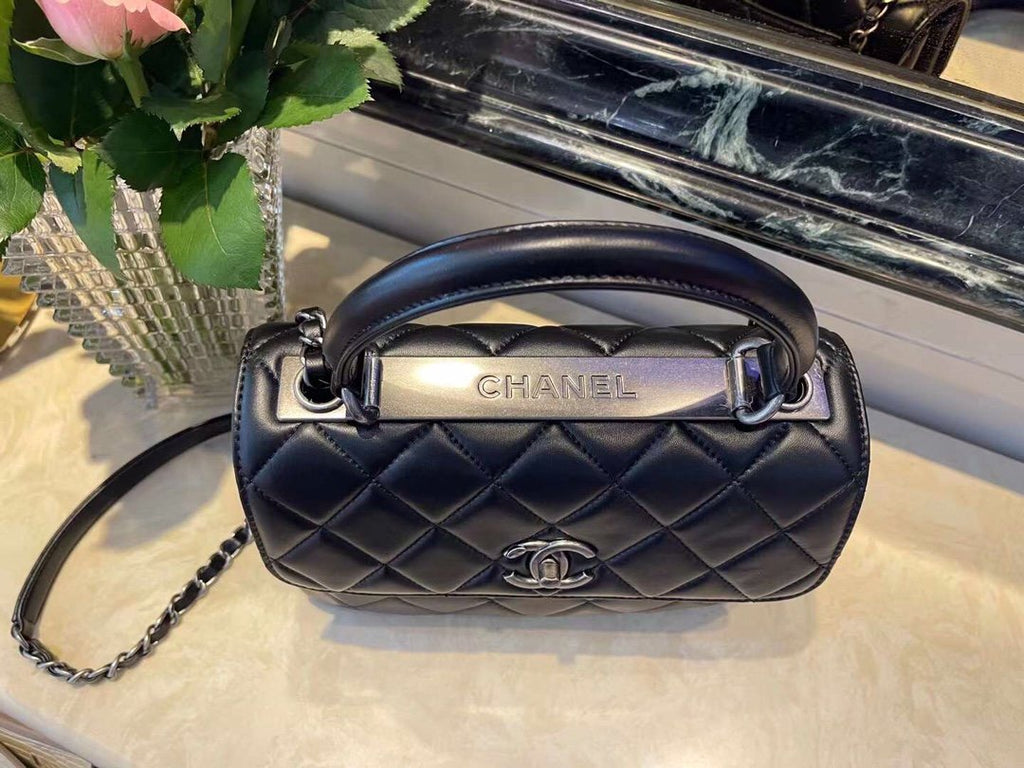 Chanel Classic GlamIap Bag Medal Hardware Black For Women 9.8in/25cm