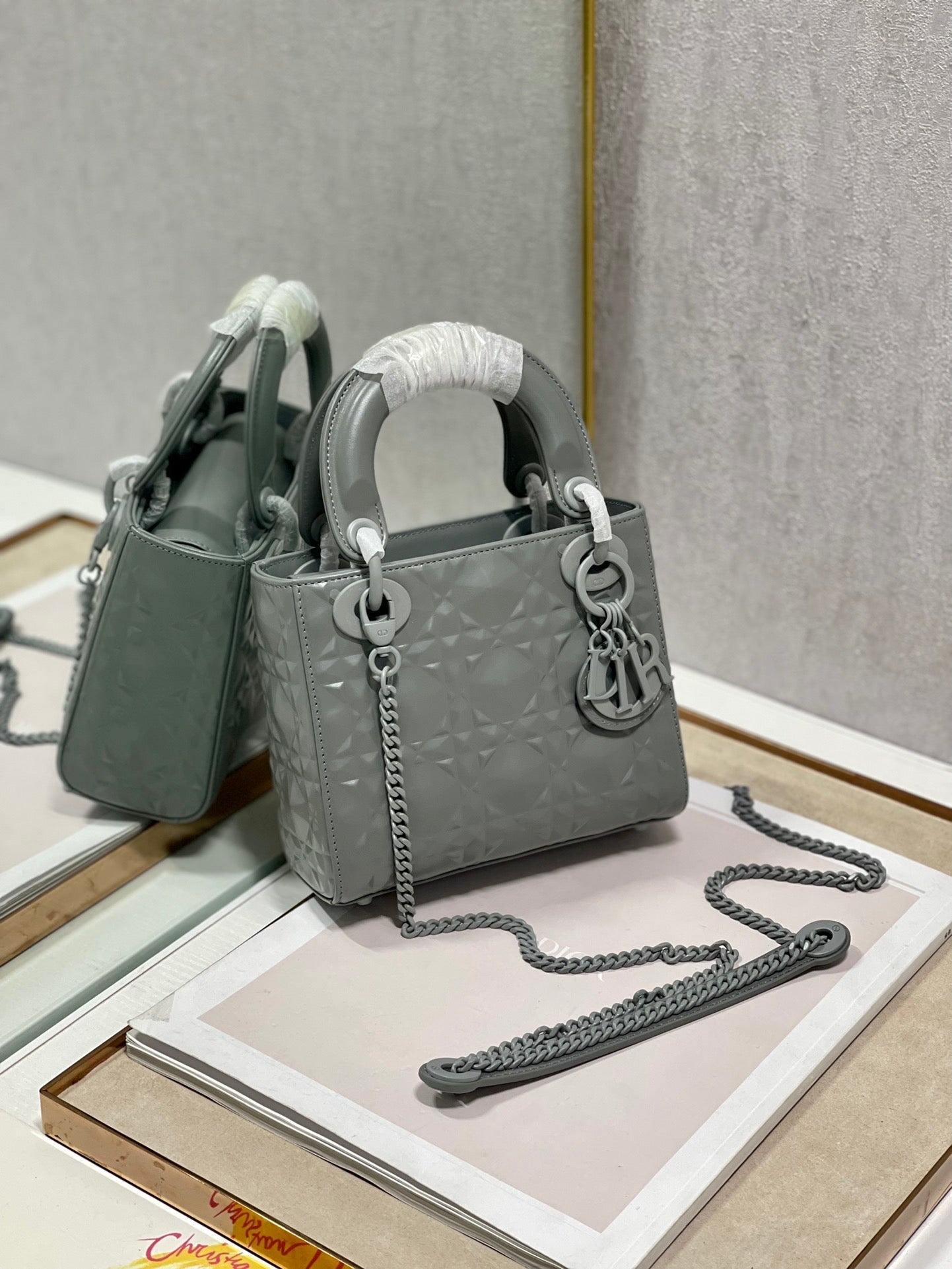Mini Lady Bag, Dark Grey, For Women WomenÃ¢â‚¬â„¢s Handbags, Crossbody Bags, 17cm CD