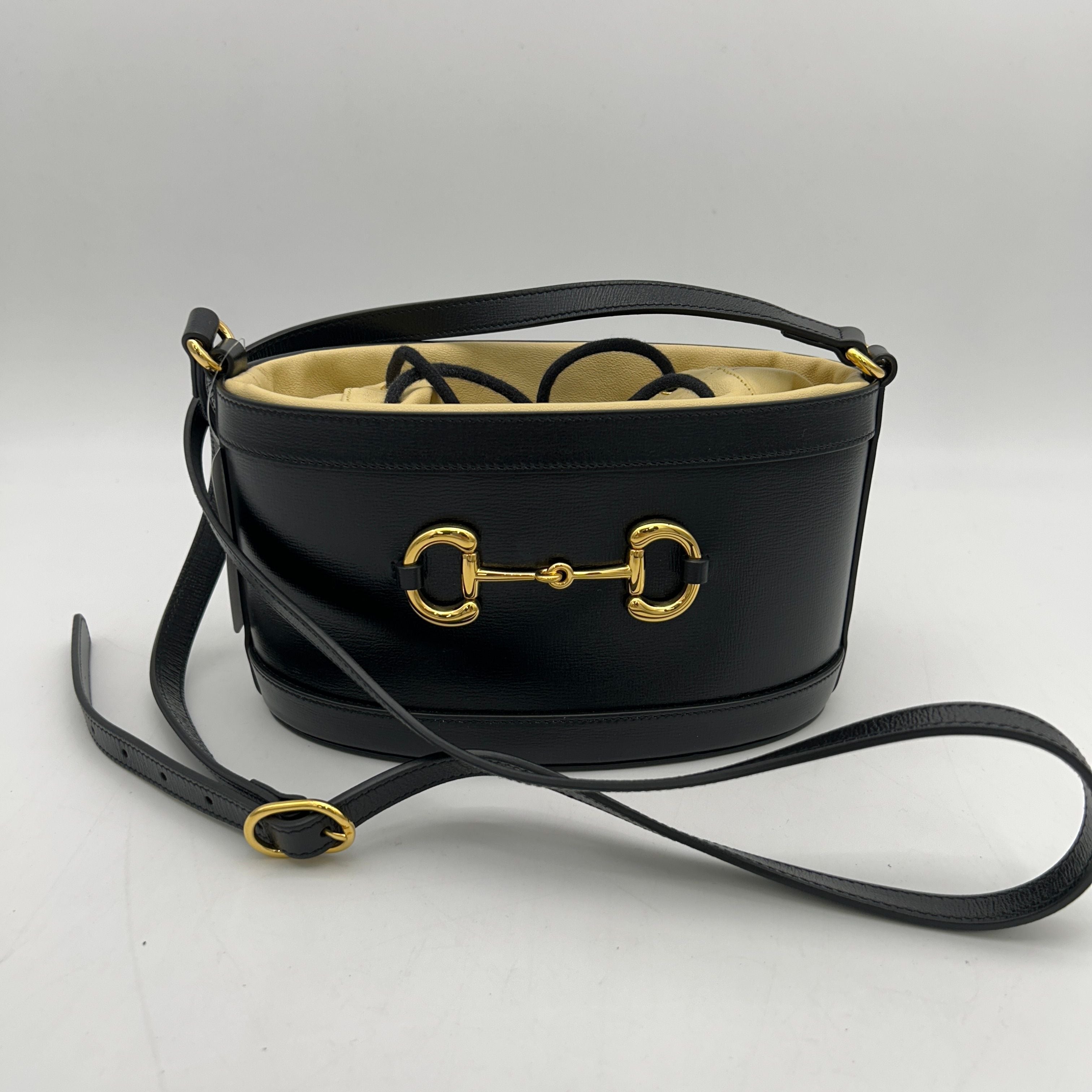 Gucci 1955 Horsebit Crossbody Bag gu3377cc