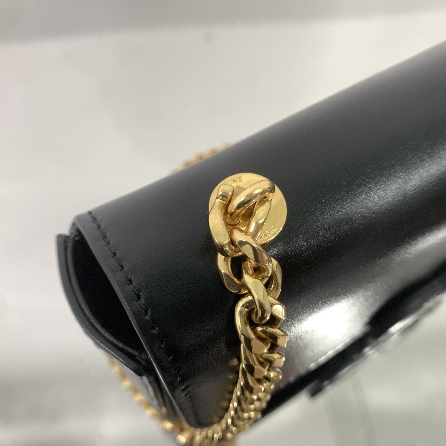 Chain Shoulder Bag Cuir Triomphe Black For Women 7.9in/20cm