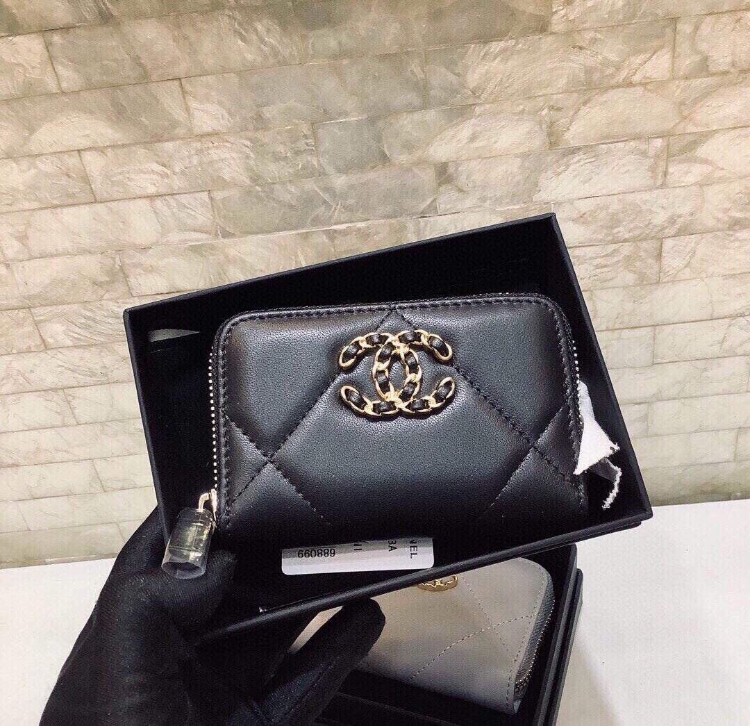Chanel CHL 19 CARD HOLDER WITH ZIPPER LEATHER BLACK WALLET