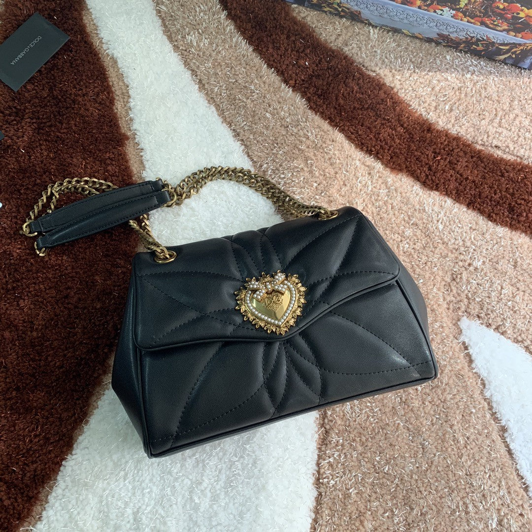 MeGLAMIum Devotion Shoulder Bag In Quilted Nappa Black For Women 10.2in/26cm GLAMIÃ‚Â 
