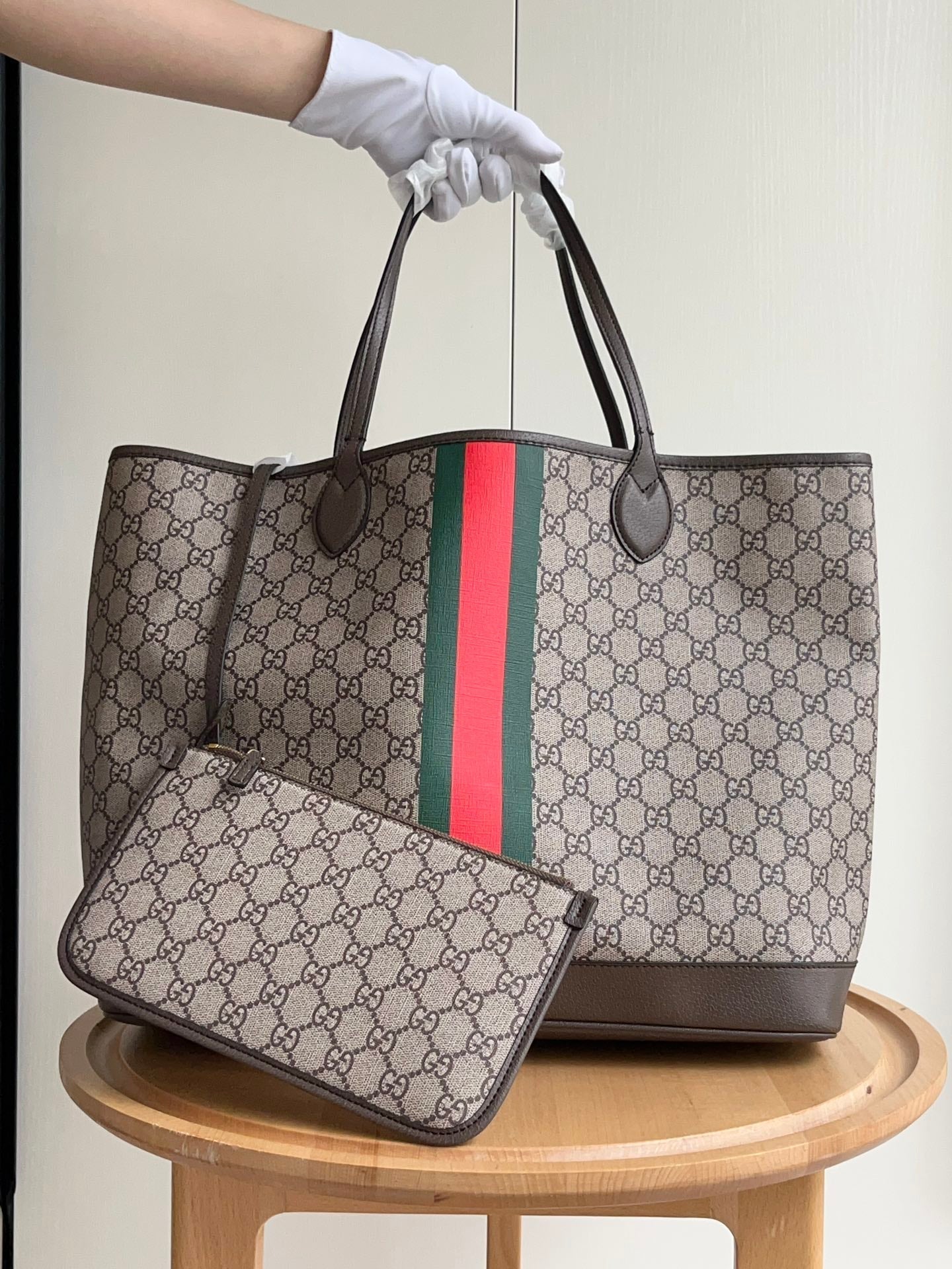 LB - Luxury Bags Gucci 581