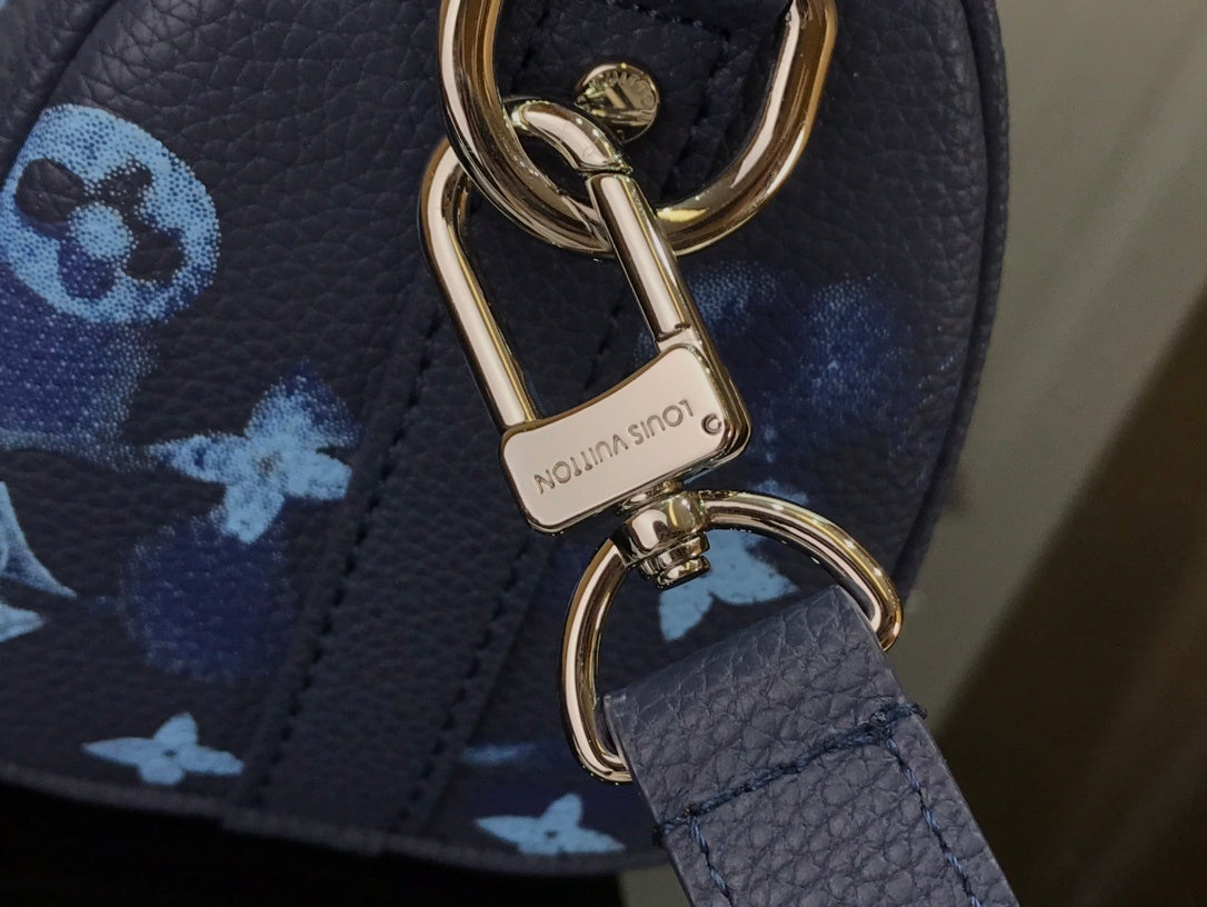Louis Vuitton Keepall XS Monogram Watercolor Blue Canvas By Virgil Abloh For Men, Bags, Shoulder And Crossbody Bags 8.3in/21cm Louis Vuitton M57844