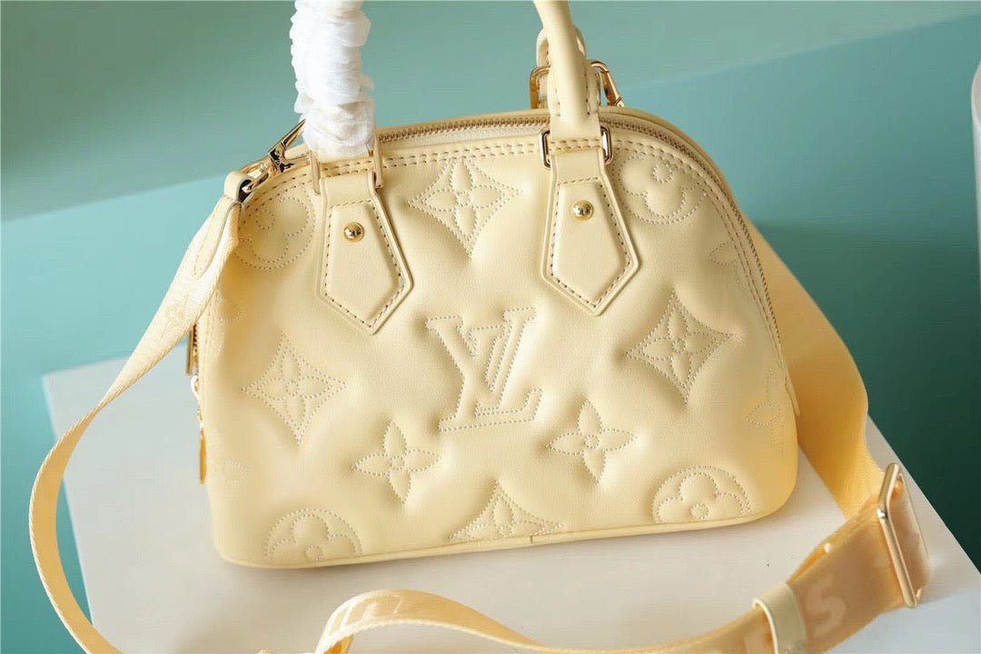 Louis Vuitton Alma BB Banana Yellow For Women,  Shoulder And Crossbody Bags 9.6in/25cm Louis Vuitton M59821