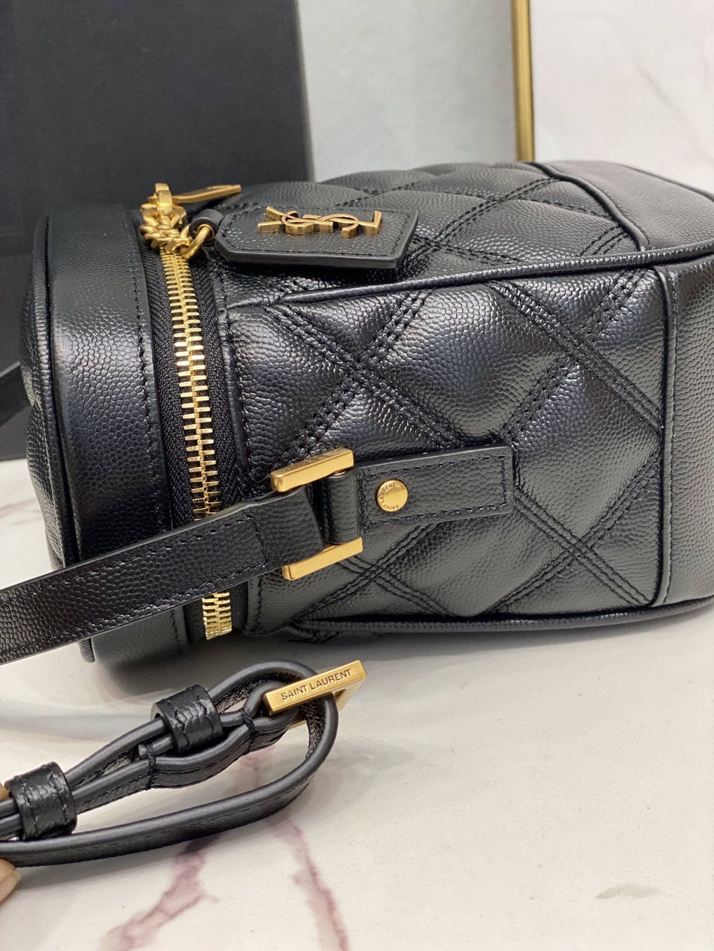 YSSL 80’s Vanity Bag In CarrÃ©-Quilted Grain De Poudre Black For Women 6in/16.5cm YSL 649779DME271000
