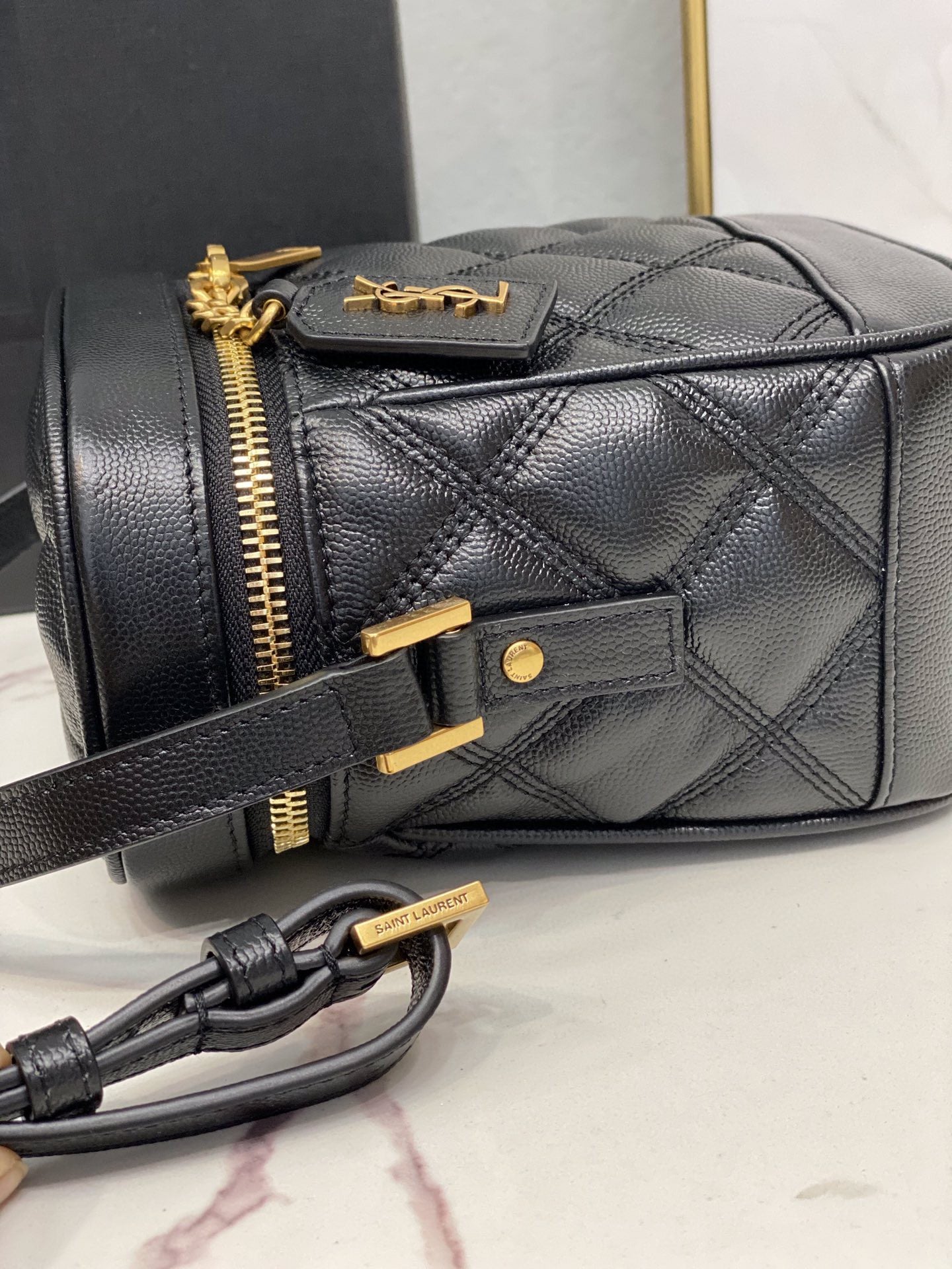 YSSL 80’s Vanity Bag In CarrÃ©-Quilted Grain De Poudre Black For Women 6in/16.5cm YSL 649779DME271000