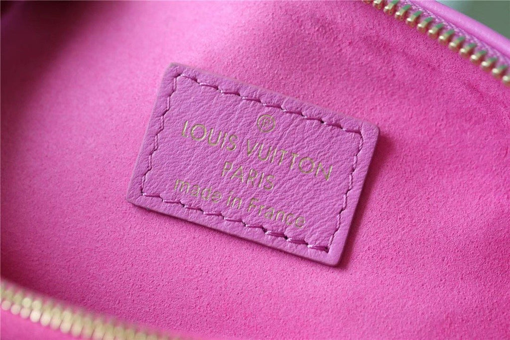 Louis Vuitton Coussin Monogram Orchidee Purple For Women, WomenÃƒÂ¢Ã¢â€šÂ¬Ã¢â€žÂ¢s Bags, Shoulder And Crossbody Bags 8.3in/21cm Louis Vuitton M59396