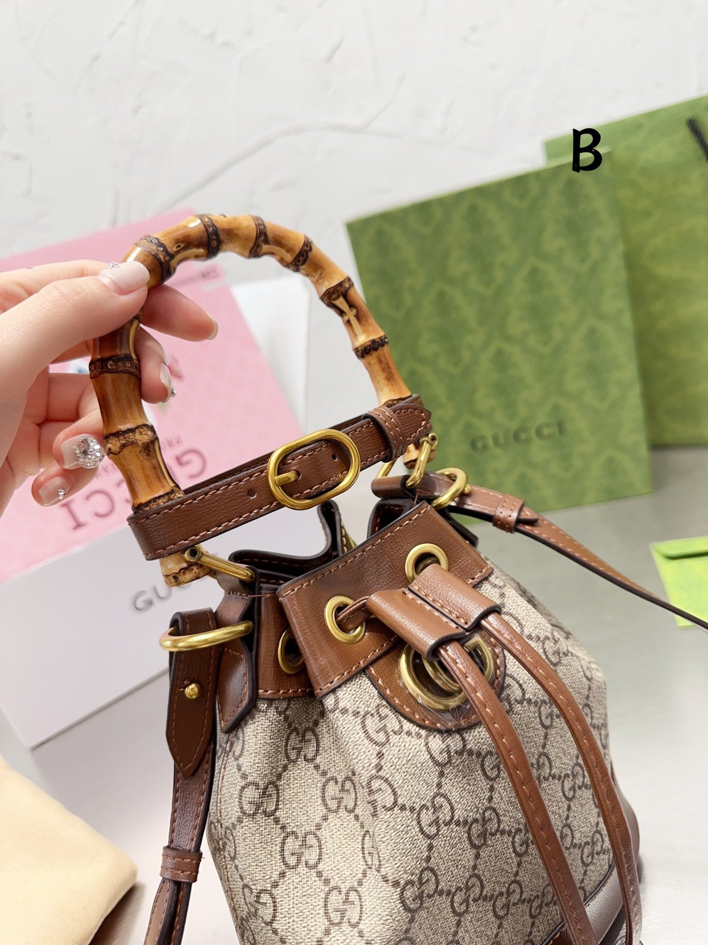 LB - New 1:1 rep  Bags Gucci 204